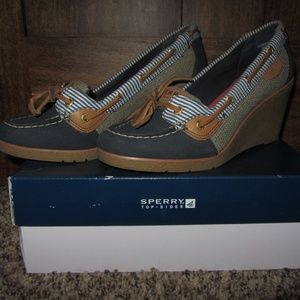 Sperry Wedges Size 8.5